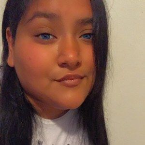 Meet your Posher, Isabel